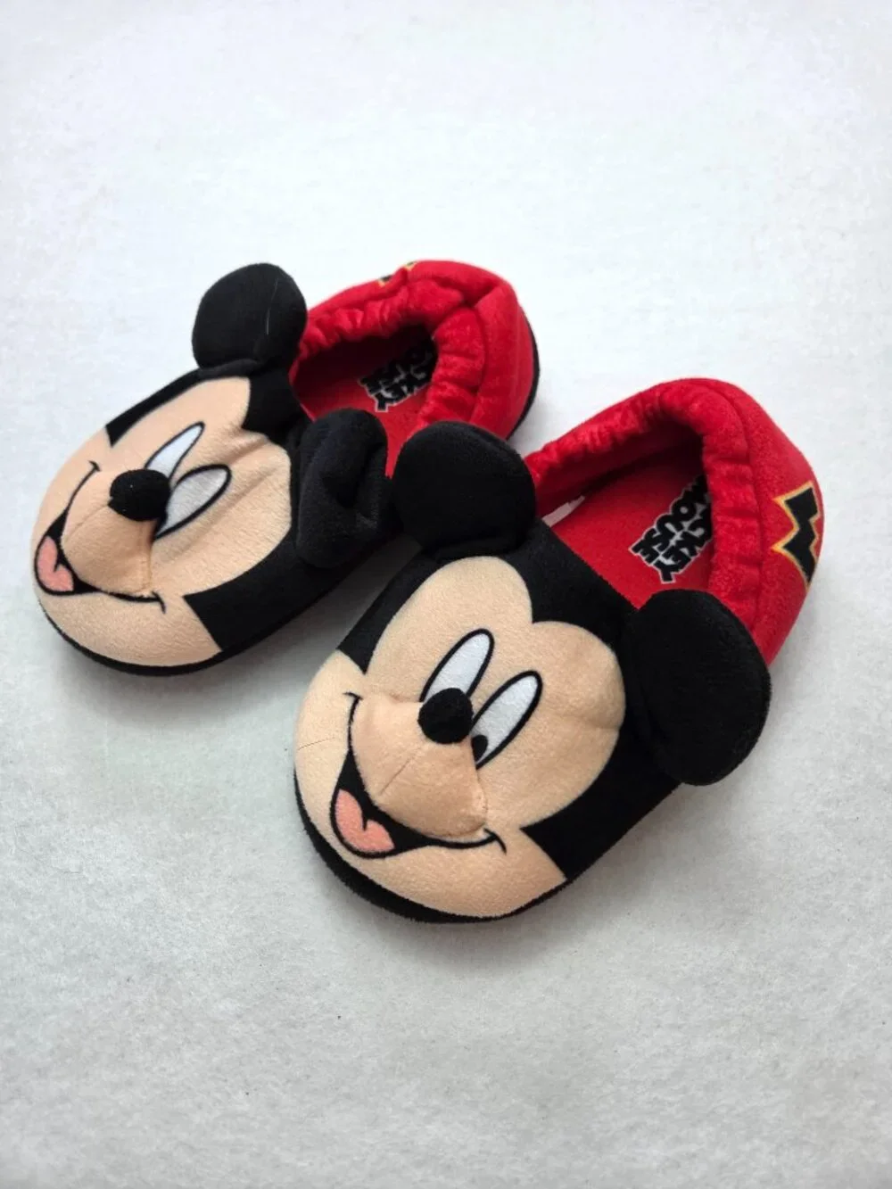 Disney Mickey Mouse 3D Plush Slippers Red Black Toddler Size 9/10